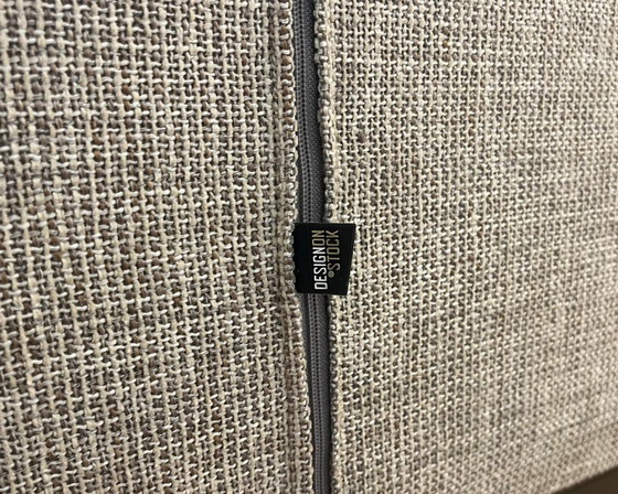Image 1 of NEU GEPOLSTERT Design auf Lager Bloq Ecksofa Ecru