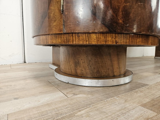 Image 1 of Art Deco dressoir van walnoot en wortelhout met aluminium onderstel, 1940