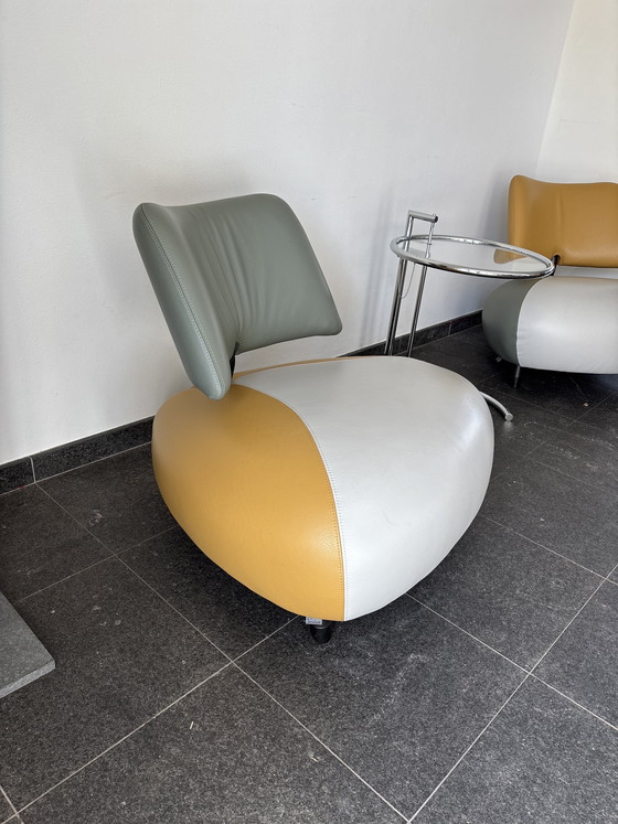 Image 1 of Poltroncina Leolux Pallone verde muschio