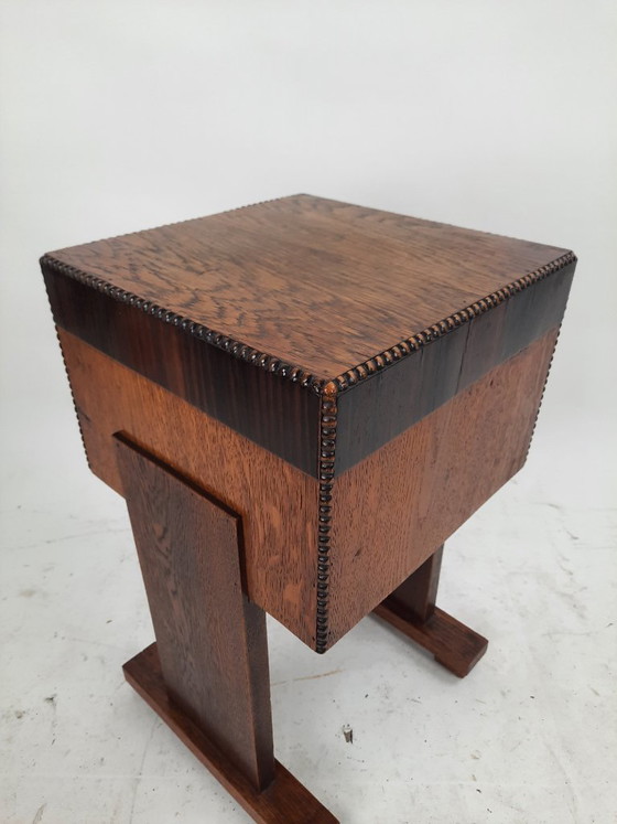 Image 1 of Vintage Art Deco houten side table bijzettafel