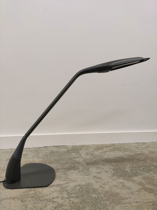Lampada da scrivania Manade Cobra di Philippe Michel