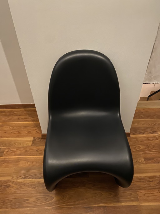 Verner Panton zwart 4 stoelen