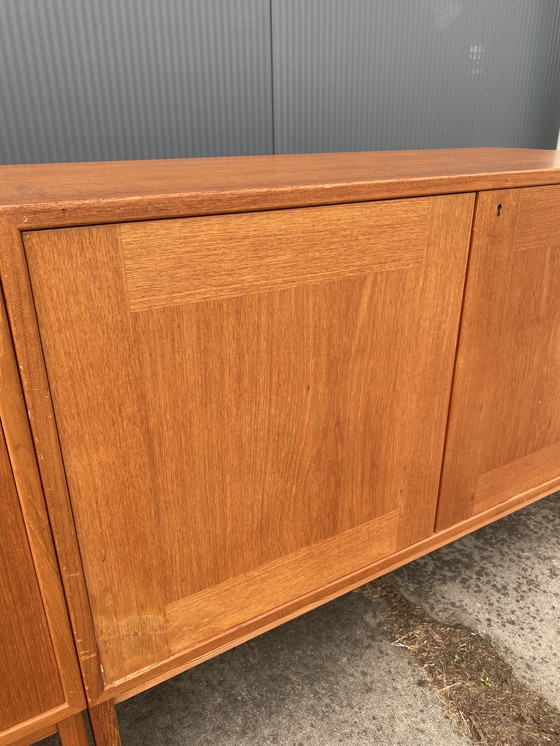 Image 1 of Set van twee vintage dressoirs 