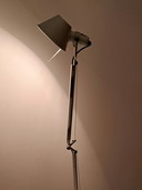 Lampada da terra Artemide Tolomeo Terra color argento – Iconica lampada di design italiano – Condizioni eccellenti
