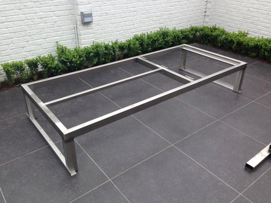 Image 1 of Chaise longue unique en acier inoxydable avec des planches composites solides