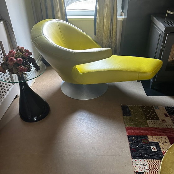 Image 1 of leo lux parabolica