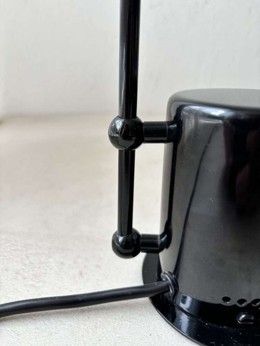 Minimalist design arc lamp Memphis table lamp 80s