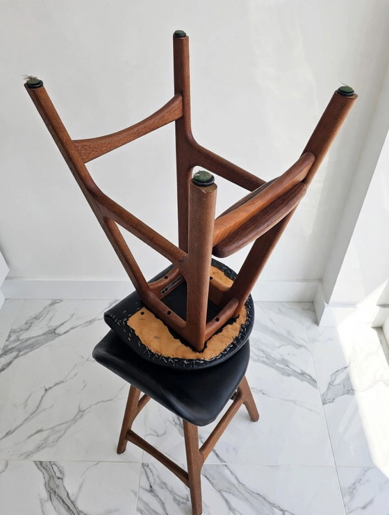 Erik Buch OD61 Barhocker – Skai, Holz (photo 4 of 5)
