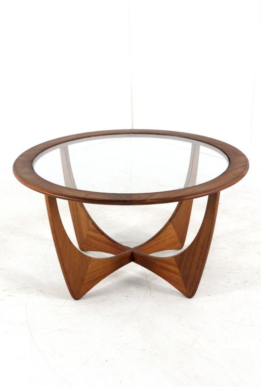 Tavolino rotondo Viktor Wilkens G Plan Astro con piano in vetro vintage 'Ludlow'