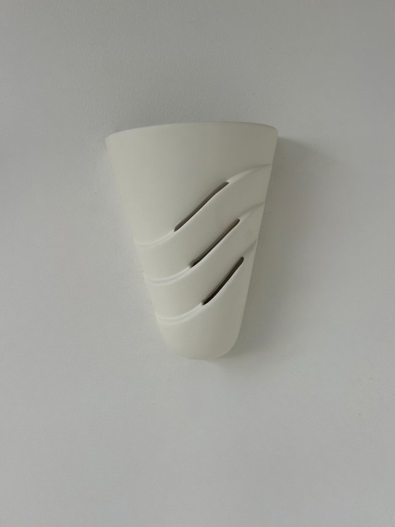 Image 1 of Paar vintage wandlampen, mat wit gips, Frankrijk, 1970