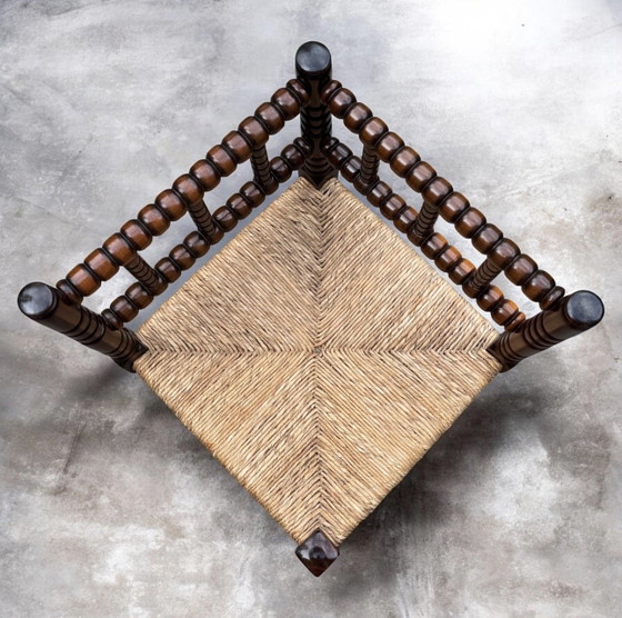 Antiker Bobbin Eckstuhl | Binsensitz | Perfekter Zustand | 1920er-1930er Jahre – Hocker, Wood (photo 4 of 14)