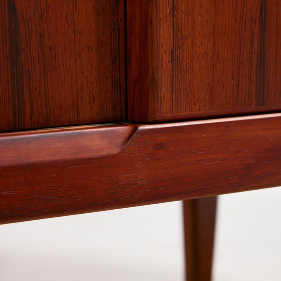 Image 1 of MK10673 Restored rosewood sideboard by Henry Rosengren Hansen for Brande Møbelindustri