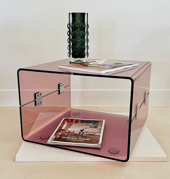 Image 1 of Table basse en altuglas dans le style de Ducaroy, France années 70