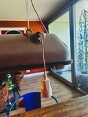 Lampada a sospensione industriale vintage – apparecchio originale di fabbrica con patina
