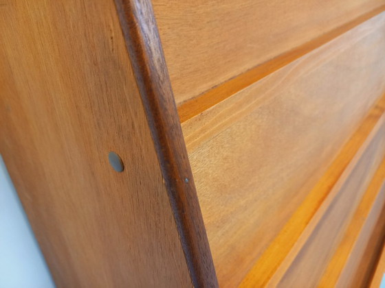 Image 1 of Vintage houten vitrinekast/boekenkast met lades uit de jaren 60.