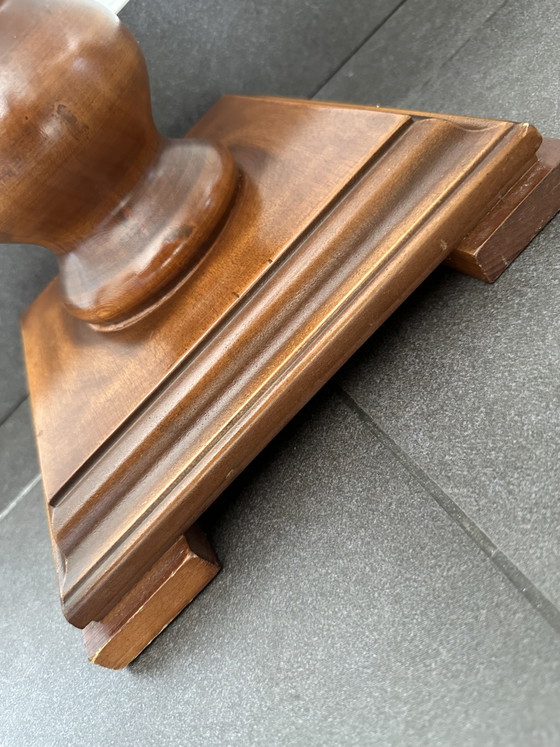 Image 1 of Colonna/piedistallo vintage in legno con struttura tornita (a spirale) – 88 cm