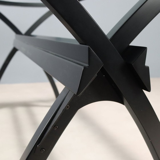 Image 1 of Bureau met glazen blad uit de jaren 80/90.