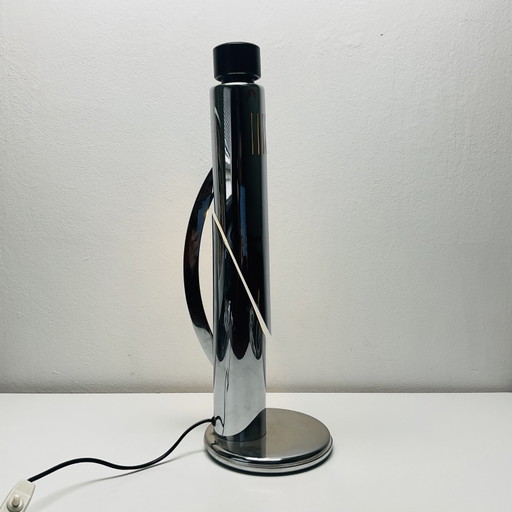 Fase Tharsis desk lamp