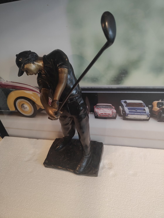 Image 1 of große Bronzestatue männlicher Golfer