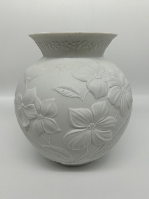 Kaiser porcelain vase