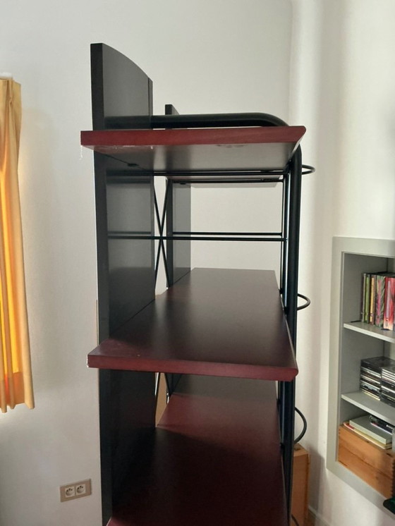 Image 1 of Samenhorende boekenrek, bureau en stoel van Ligne Roset. Gekocht bij Interieur Plus Peer.