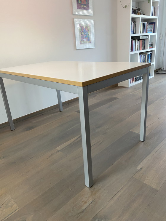 Image 1 of Bontempi eetkamertafel 