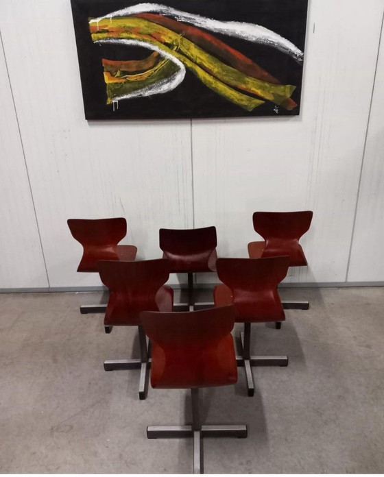 Image 1 of Set van 6 Pagholz stoelen in mid-century modern stijl, met gevormde multiplex zittingen en stalen onderstel, jaren 60.