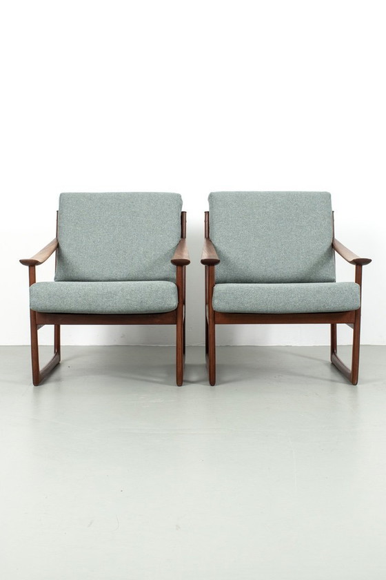 Image 1 of Lot de 2 fauteuils FD130 vintage Danish Design Peter Hvidt