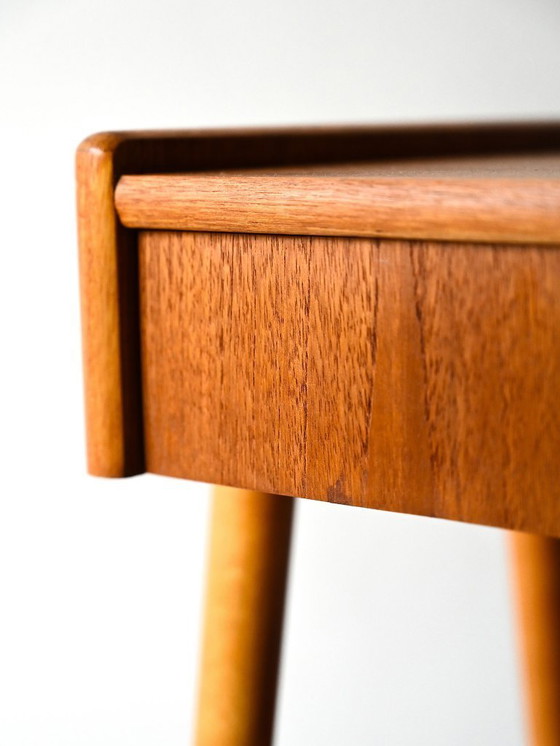Image 1 of Teakhouten nachtkastje uit de jaren 60 van AB Carlström & Co