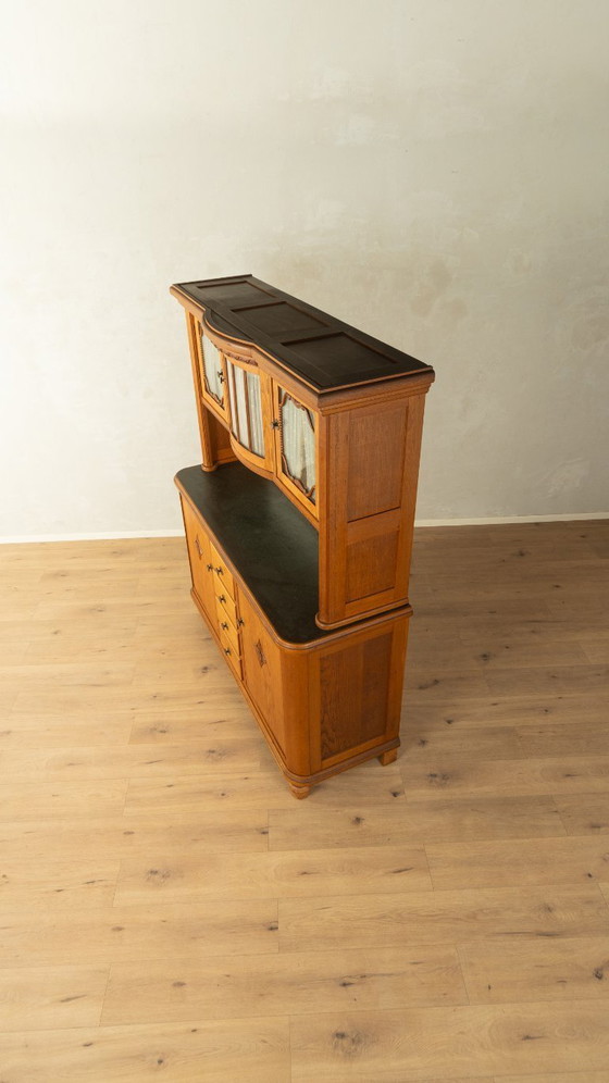 Image 1 of buffet ancien des années 1930