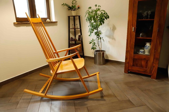 Image 1 of Varjosen Puunjalostus Schommelstoel