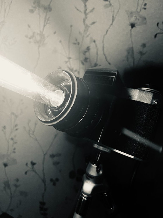 Image 1 of Lampe appareil photo Praktica vintage en métal