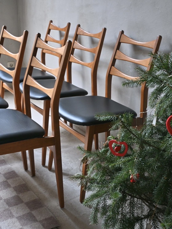 Image 1 of Vintage set of 6 dining room chairs Baehre Mignon