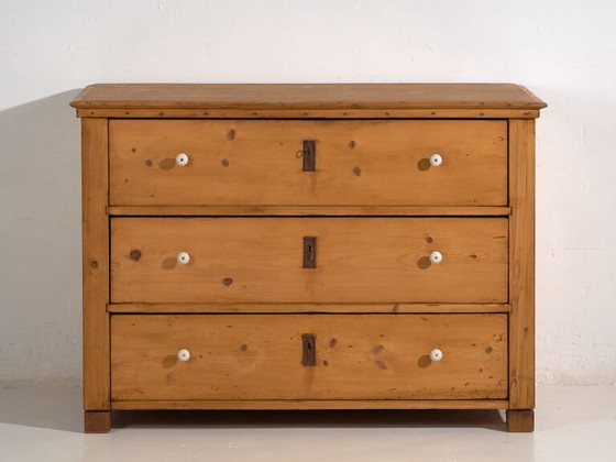 Antike Kommode mit drei Schubladen (ca. 1920) #17 – Kommoden, Rustic (photo 33 of 40)