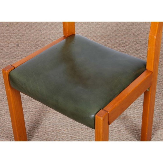 Image 1 of Set van 6 massief iepenhouten en lederen stoelen van Self, 1980.