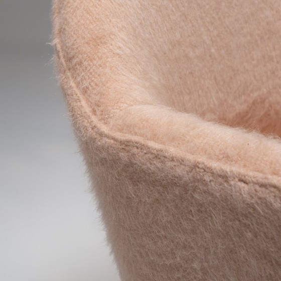 Image 1 of Esszimmerstuhl Modell 71 in Rosa von Eero Saarinen für Knoll, 2er-Set