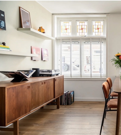 Credenza vintage Omann Jun Credenza dal design danese