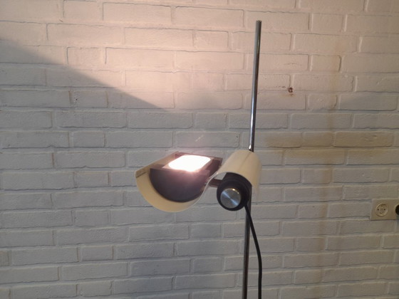 Image 1 of Dim 333 uplighter Oluce