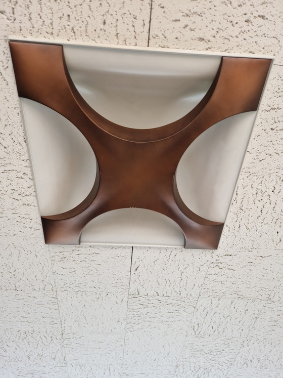 Image 1 of Cross oyster R Krüger