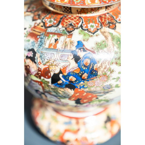 Image 1 of Pair of vintage ceramic vases by Royal Satsuma, China 1960