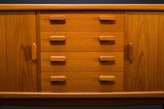 Image 1 of Teakhouten dressoir van Johannes Andersen voor CFC Silkeborg, 1960