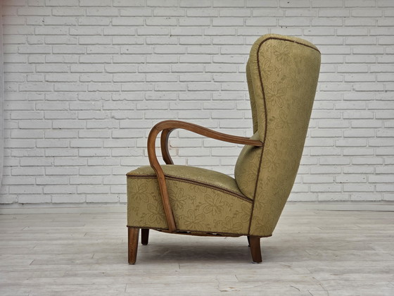 Image 1 of 1960er Jahre Dänischer Sessel, hellgrüner Möbelvelours, Buchenholz