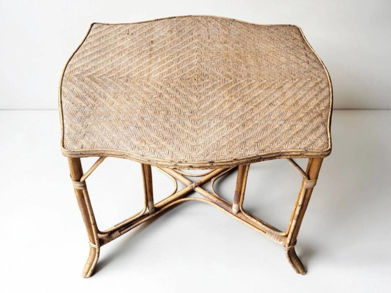 Natural rattan table, circa – Dining tables, Wicker (photo 5 of 7)