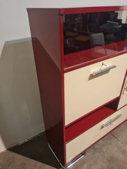 Armoire haute, MM