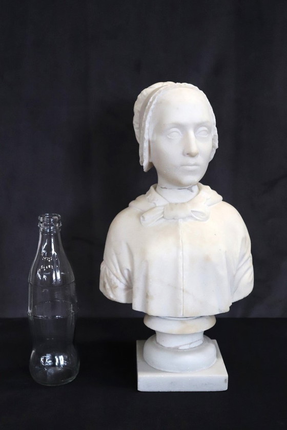 Image 1 of Bust of a Lady Sculpture in White Marble , Italy 19th Century