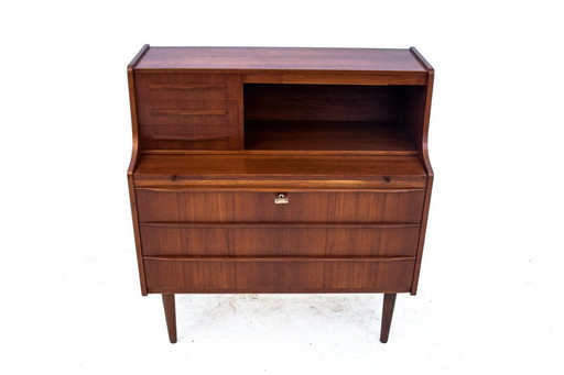 Teak writing desk, Danish design, 1960s. 