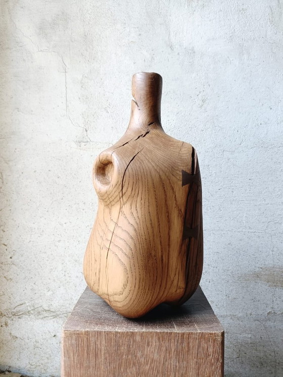 Image 1 of Vase/Skulptur aus geschnitzter massiver Eiche