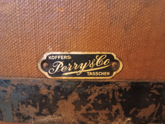 Image 1 of Trunk - Side table - Coffee table