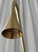 Schlichte Lampe in hervorragendem (neuwertigem) Zustand