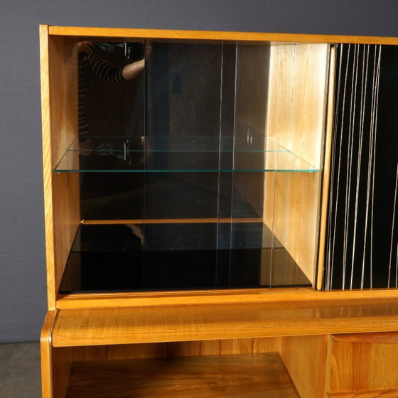 Vintage Cocktail Barkast Met Vitrine – Bohumil Landsman Voor Jitona – Jaren 60 – Vitrinekasten, Glass, Wood (photo 8 of 9)
